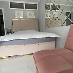 Gold Glamour Z Dwoma Sypialniami, Duzy Balkon * 소포트