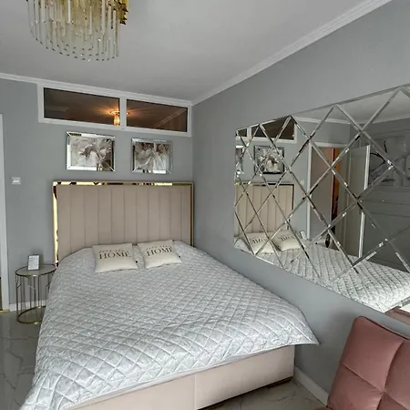 Gold Glamour Z Dwoma Sypialniami, Duzy Balkon Apartment *