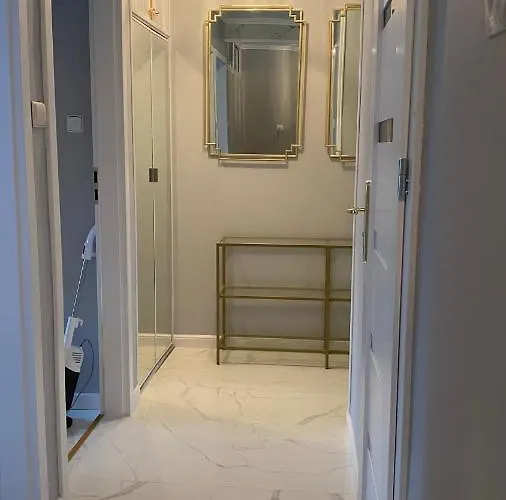 Gold Glamour Z Dwoma Sypialniami, Duzy Balkon